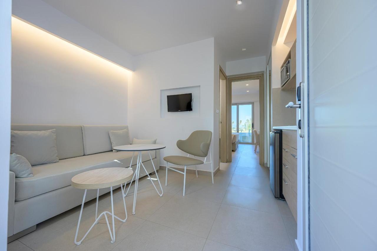 Mythos Suites Hotel Tigaki 외부 사진