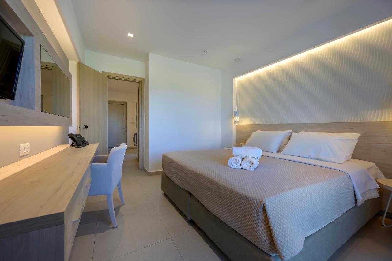 Mythos Suites Hotel Tigaki 외부 사진