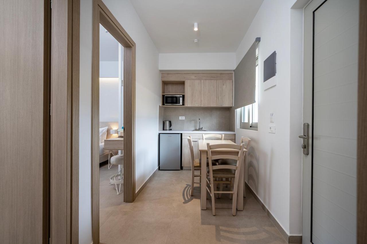 Mythos Suites Hotel Tigaki 외부 사진
