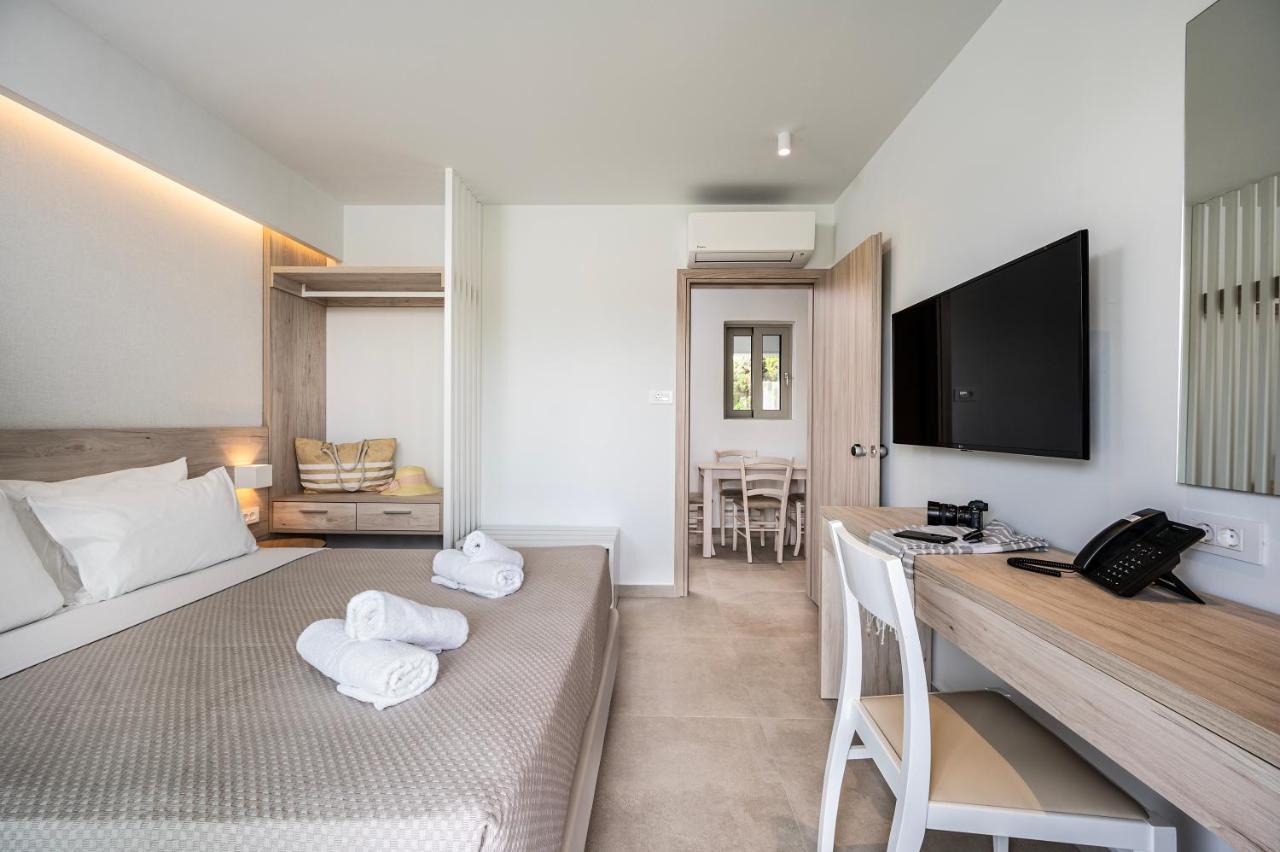 Mythos Suites Hotel Tigaki 외부 사진